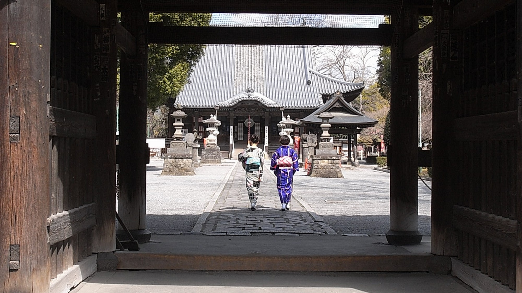 四季折々の美しさを楽しめる鑁阿寺◆歴史ある名刹が旅のひとときを彩ります。
