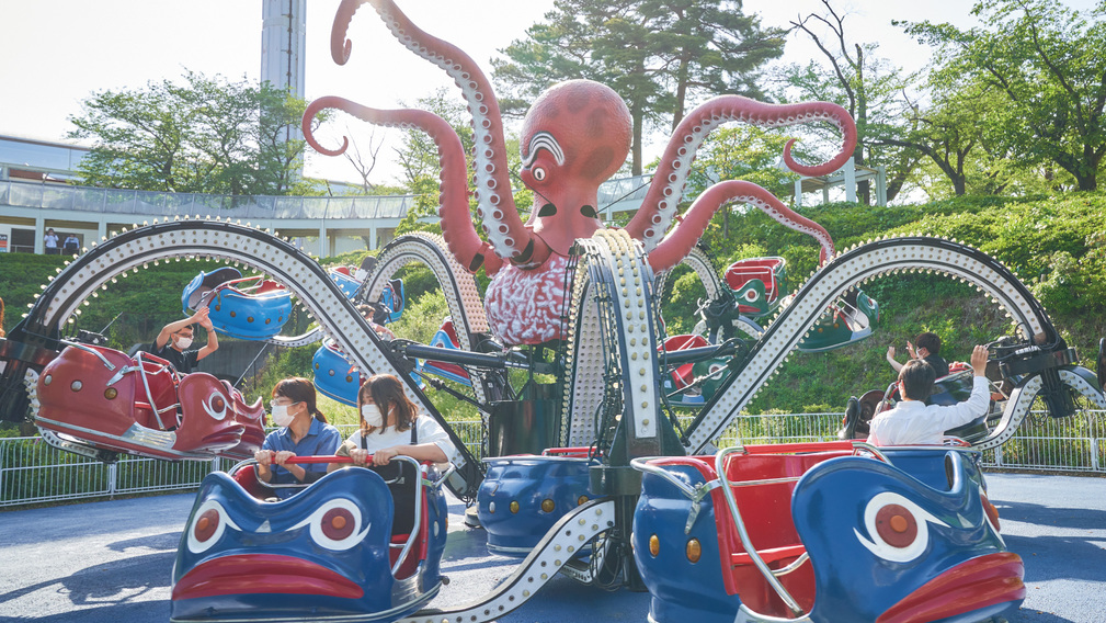 【入園チケット付き】『西武園ゆうえんち』1日レヂャー切符＆人気の土地の恵み会席【2食付き】