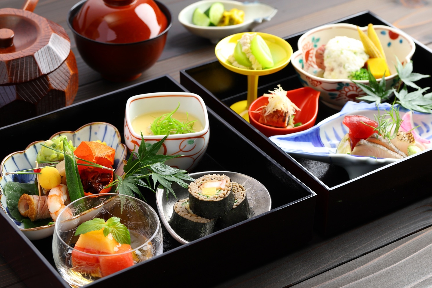 ≪ペットルーム≫【お部屋食】新登場！愛犬と客室でご夕食！【おこもり旅にオススメ】二食付プラン