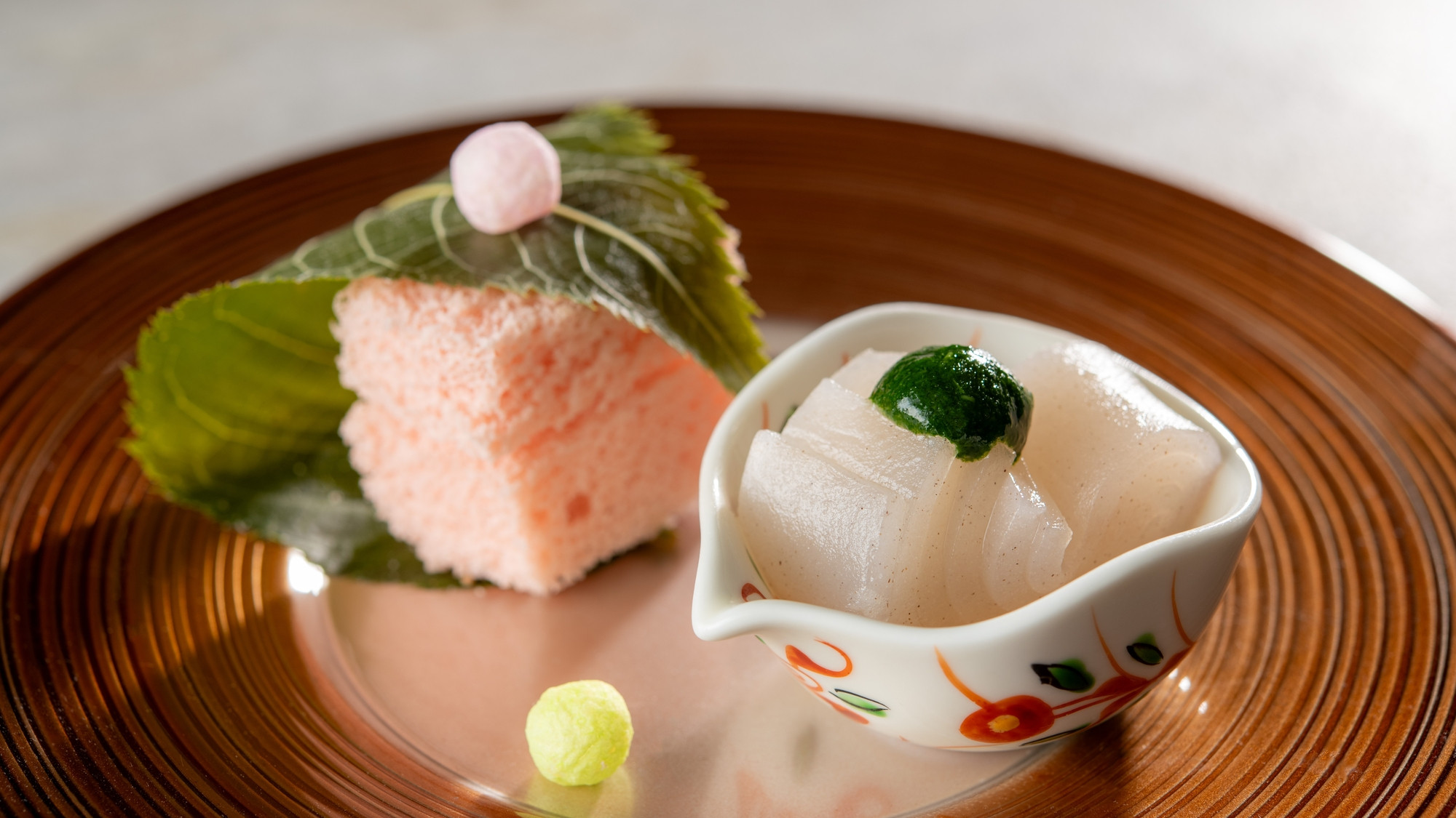 【特別/土地の恵み会席】春（2026年3月～5月）デザート 蕎麦粉葛切り 狭山茶蜜 季節の蕎麦シフォ