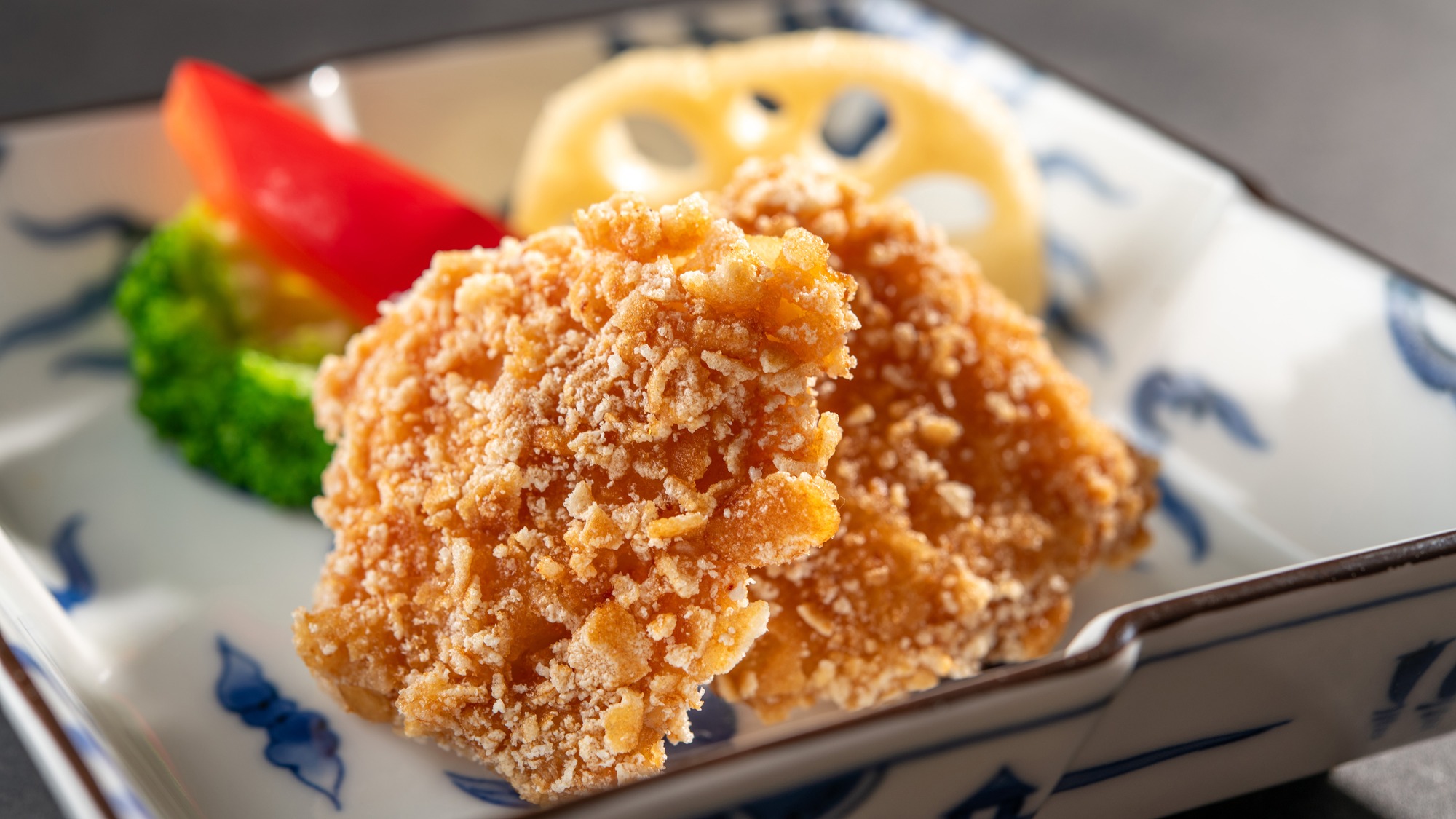 【季節の会席】夏(2026年6月～7月16日)揚げ物　鱚おかき揚げ　季節の野菜
