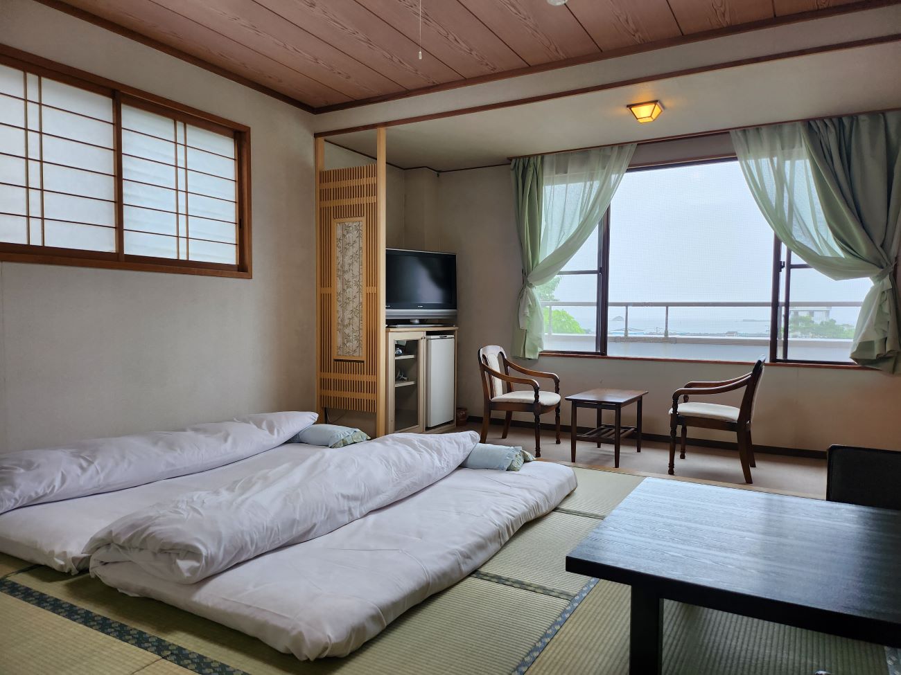 和室10畳縁付き・バス・トイレ・洗面所付・オーシャンビュー