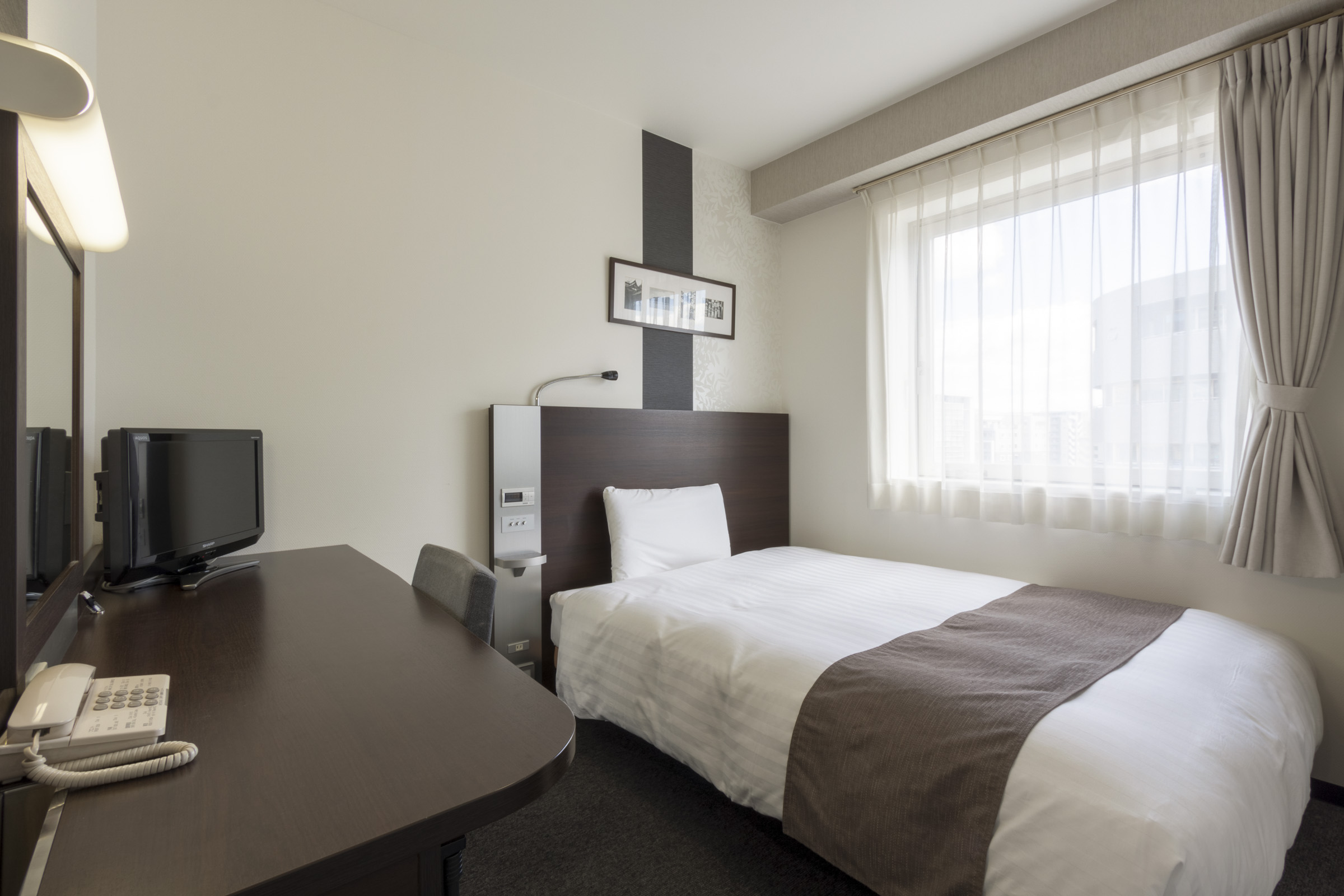 【ダブルスタンダード2】広さ17㎡◆ベッド幅140㎝