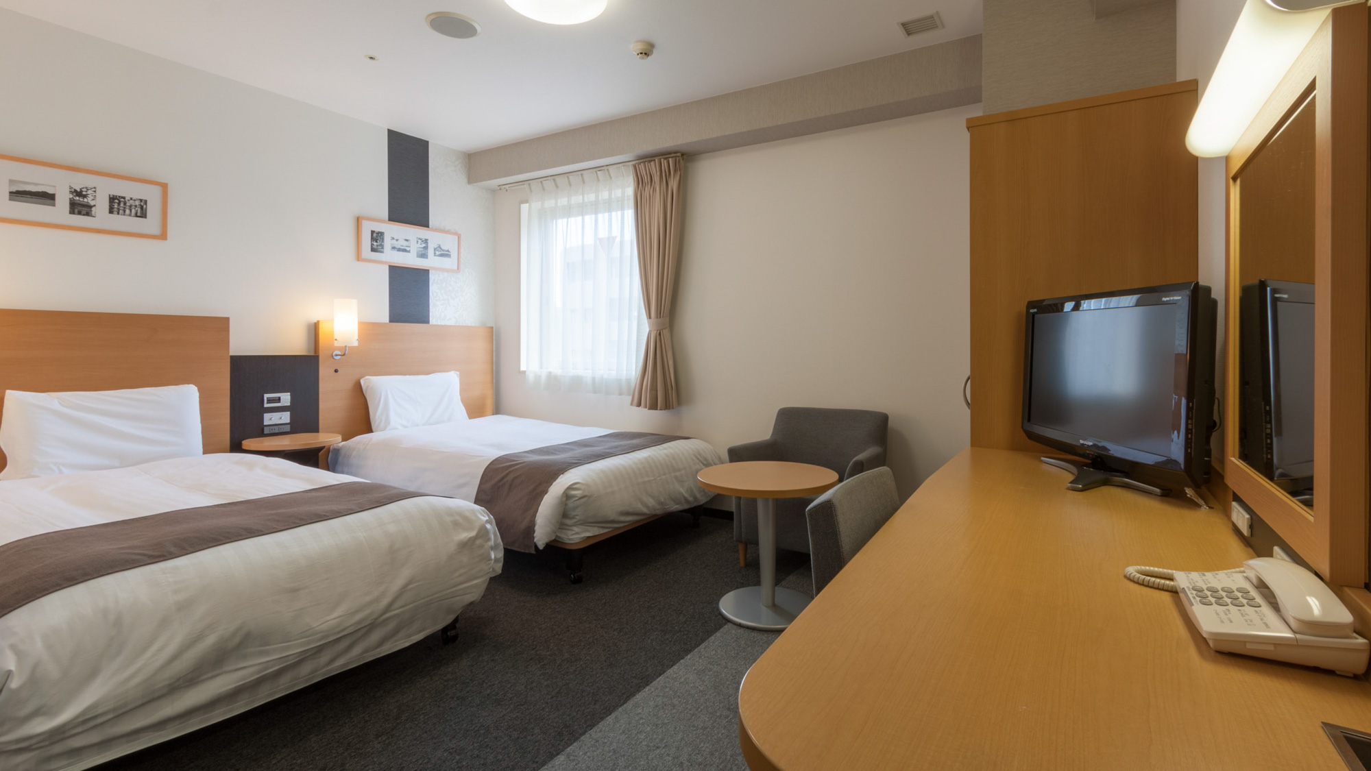 【ツインスタンダード】広さ22㎡◆ベッド幅123cm&times;2台