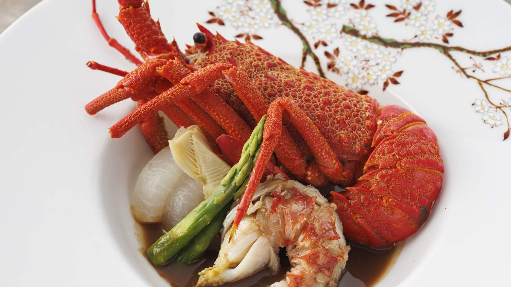 【楽天スーパーSALE】【特別会席】料理長おすすめの本格派！伊勢海老・鮑・黒毛和牛を中心に旬を彩る