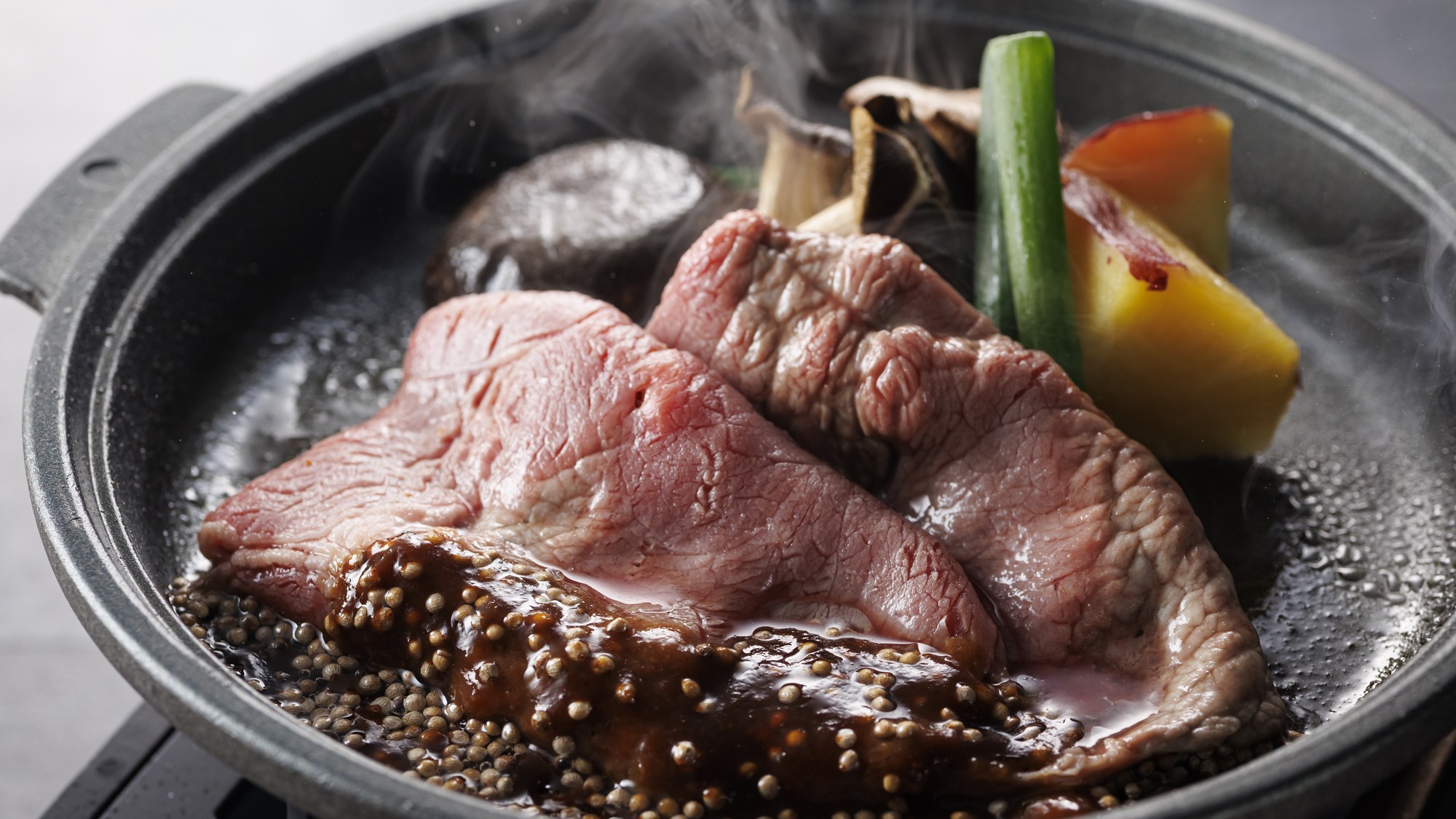 【土地の恵み会席】2025年冬　牛ロース陶板焼き