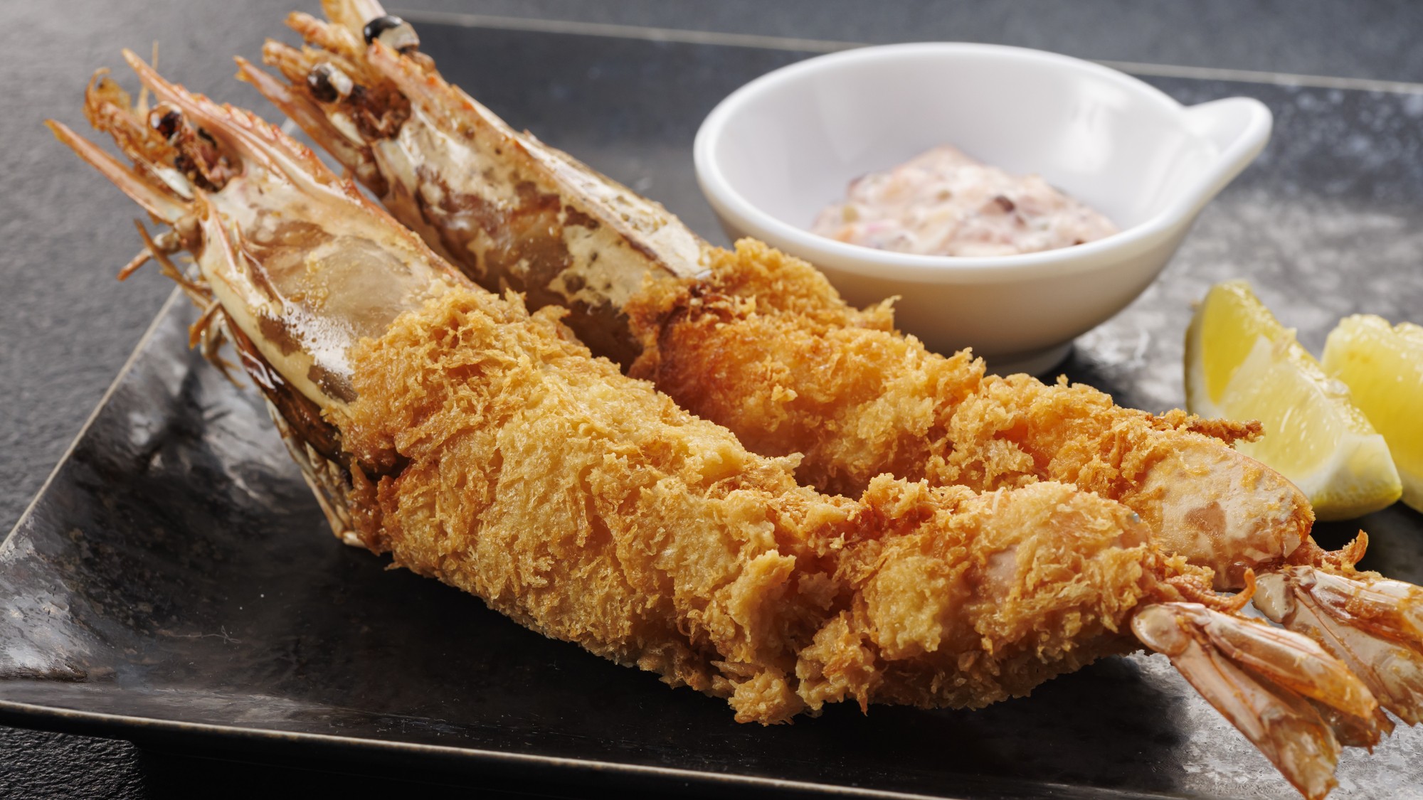 【追加のお料理】ジャンボ海老フライ（1本1,200円、2本2,200円）※前日21時までにご予約くだ