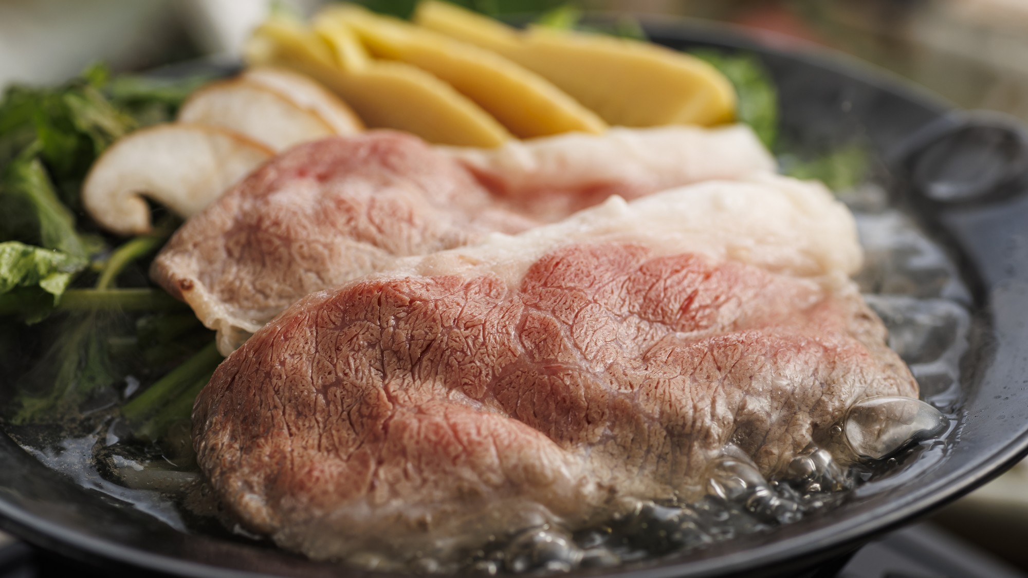 【土地の恵み会席】2025年春　牛肉と春野菜の小鍋仕立て