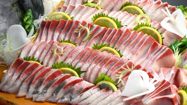 群馬ブランド「赤城牛」＆下仁田蒟蒻のすき焼き付きビュッフェプラン