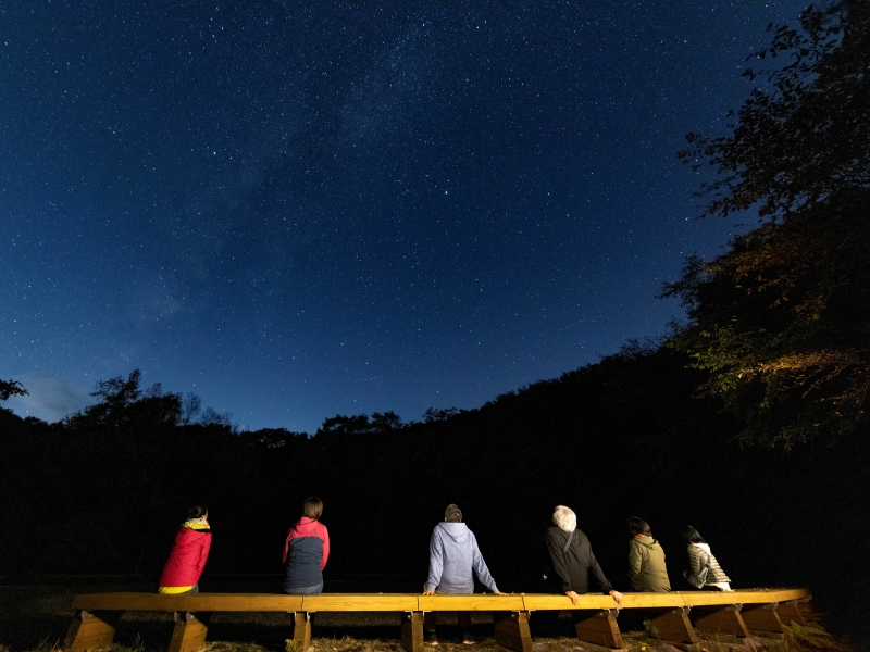 【鹿沢の森・ファイヤーサークル】空気がクリア＆灯りが少なく、星の観賞にピッタリ