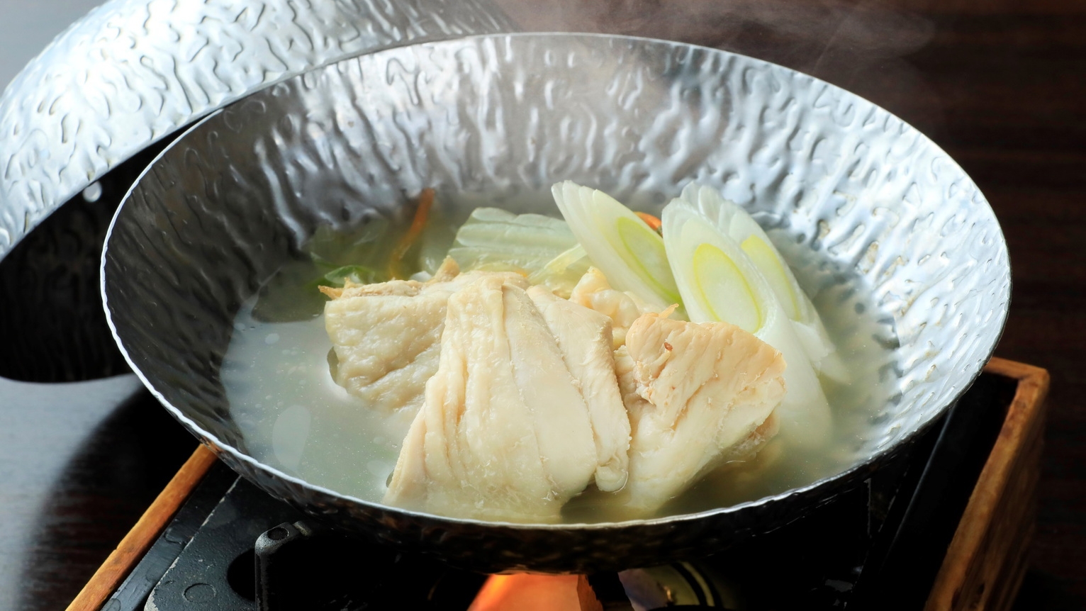 【お日にち限定】1泊2食付き9，900円〜／リーズナブルな箱根旅＜季節御膳▼＞