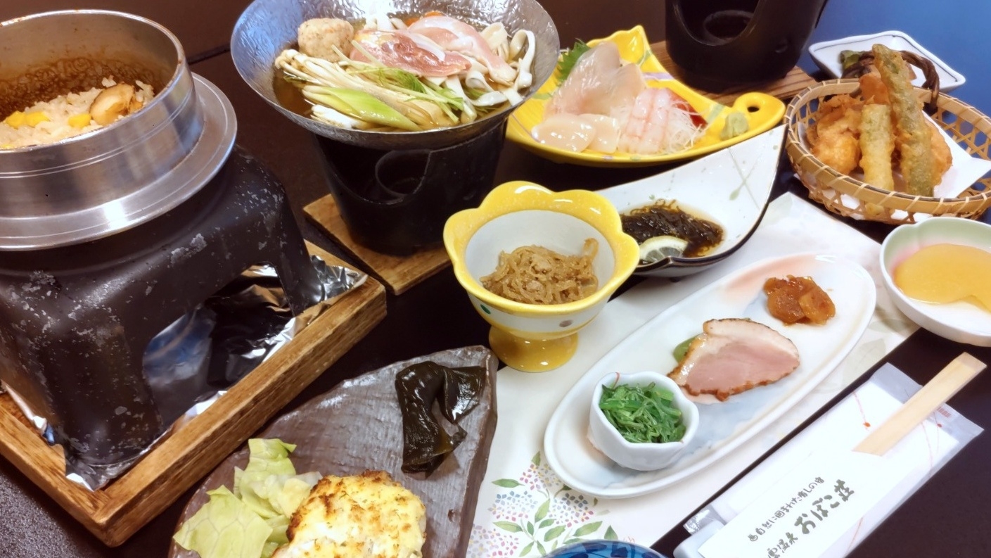 【早期割28】☆美肌の湯と旬の味覚。川沿いの大露天風呂で八雲の極上時間を堪能！【2食付】