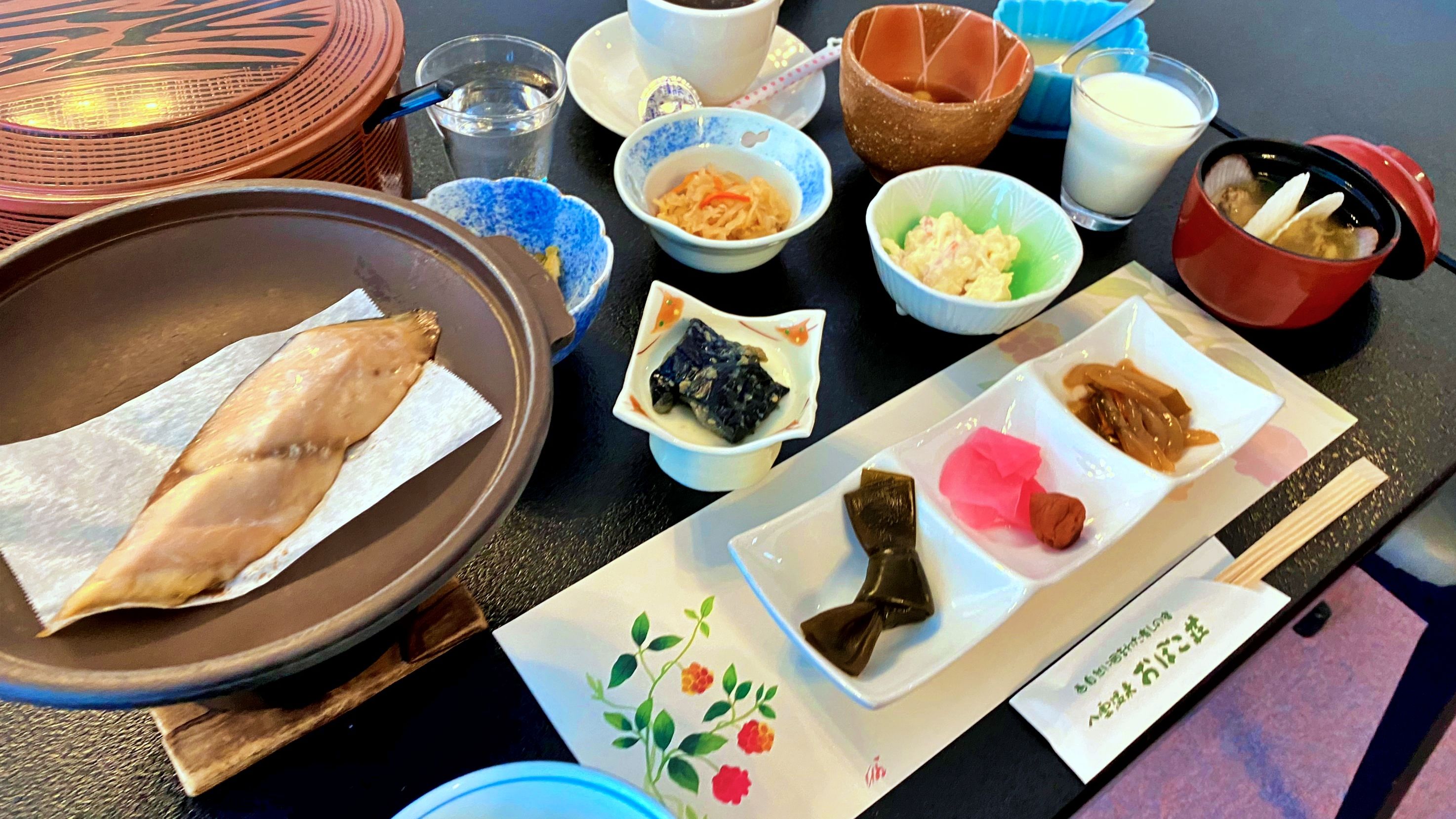 朝食一例
