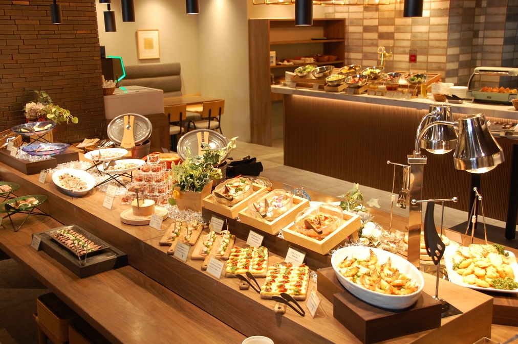 【スタンダード】和食〈板前料理旬〉と洋食〈グランフォレスト〉♪選べる朝食会場♪朝食付