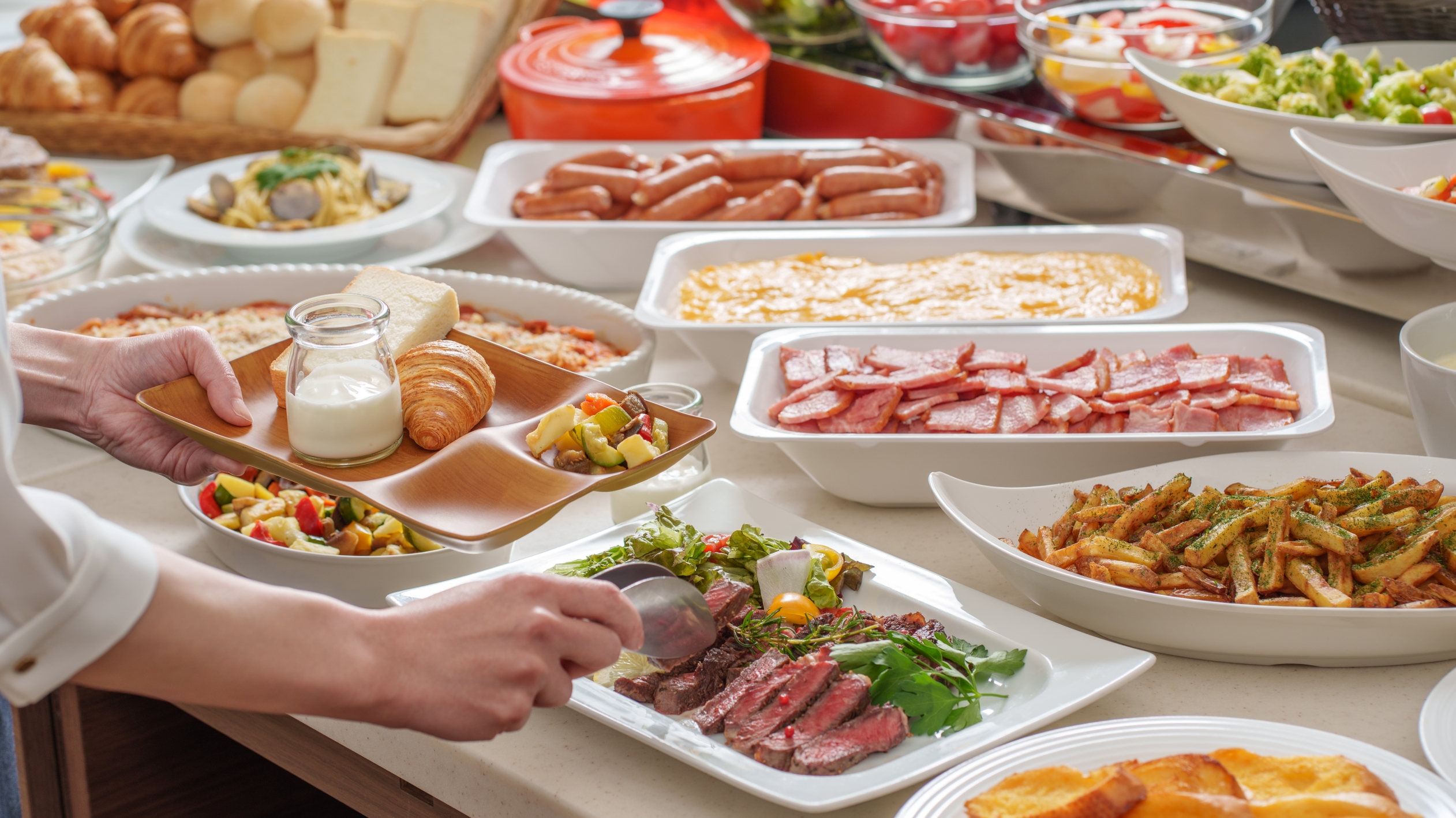 【朝食】好きなものを選べるブッフェ形式
