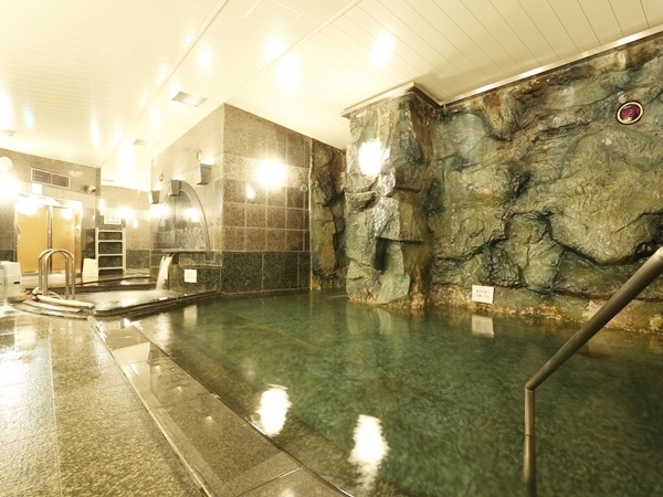 大晦日は温泉での〜んびり◎夕食は特別ディナーブッフェを堪能♪【朝夕付】