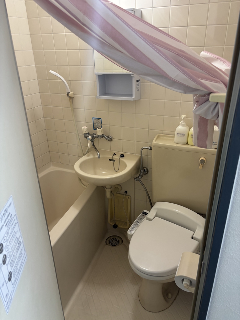 エレベーター無しシングル　バスルーム