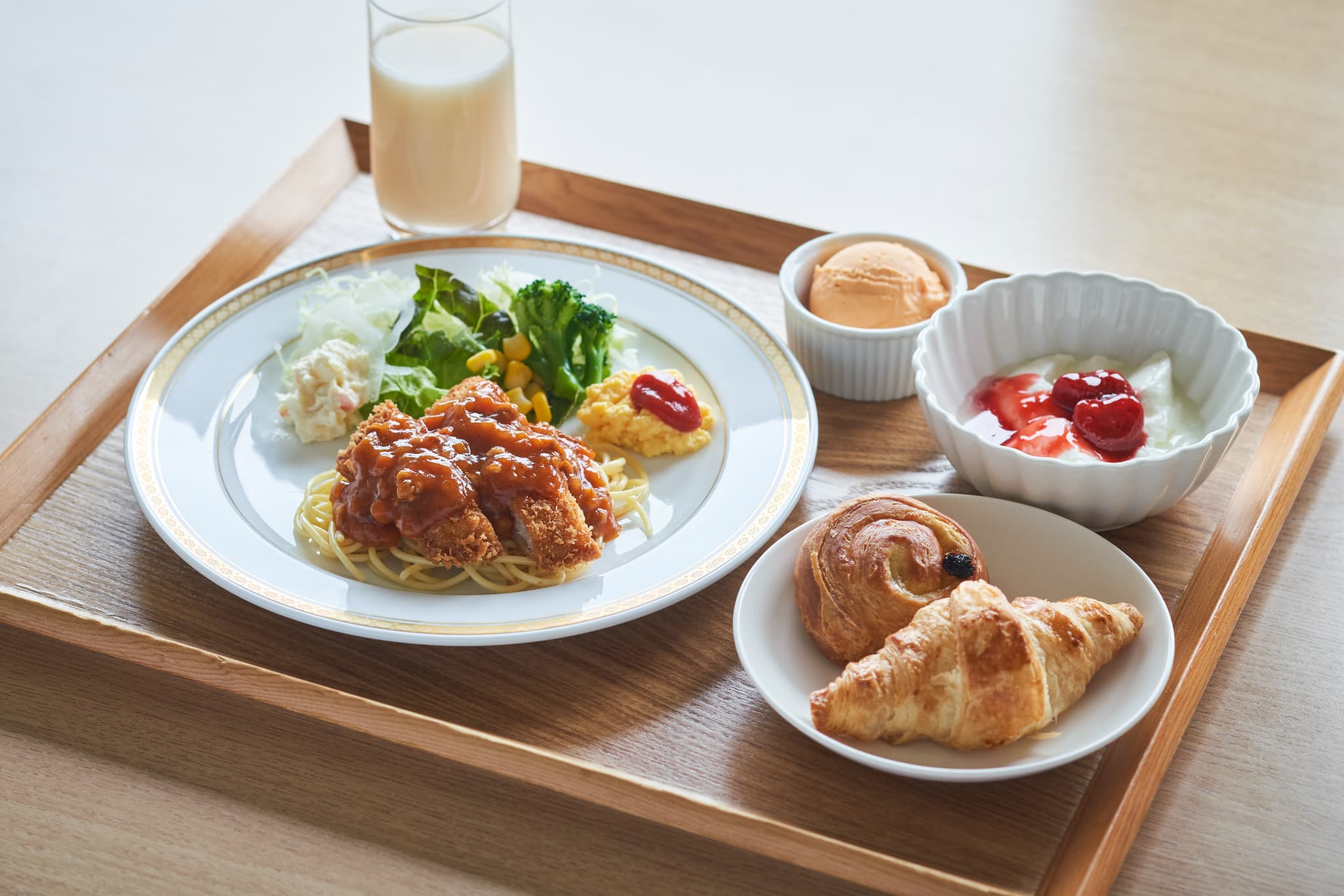 【朝食】12階・レストラン旬　朝食バイキング会場です♪