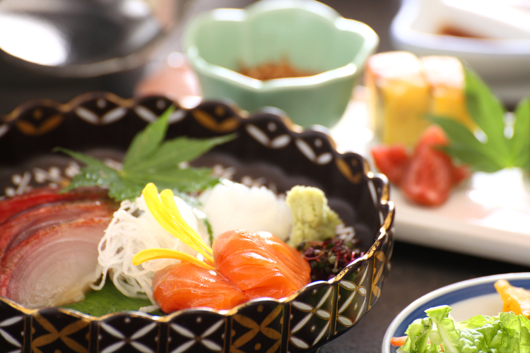 【一泊夕食付】朝食要らずで、ゆっくり・のんびり朝寝坊プラン♪