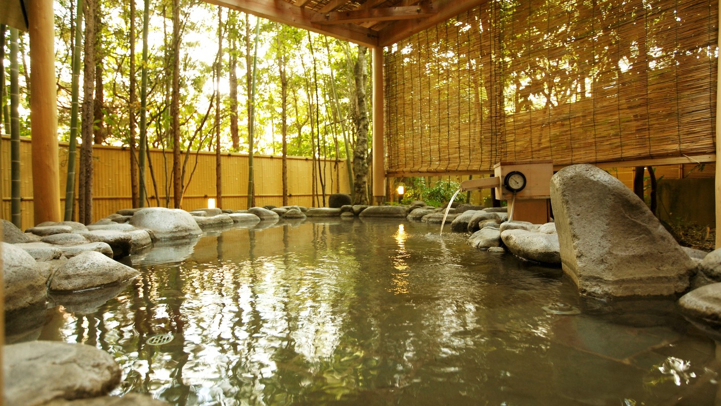 【温泉SALE】リーズナブルな料金でお得に箱根旅！4つの大浴場と3つの貸切風呂で温泉満喫♪