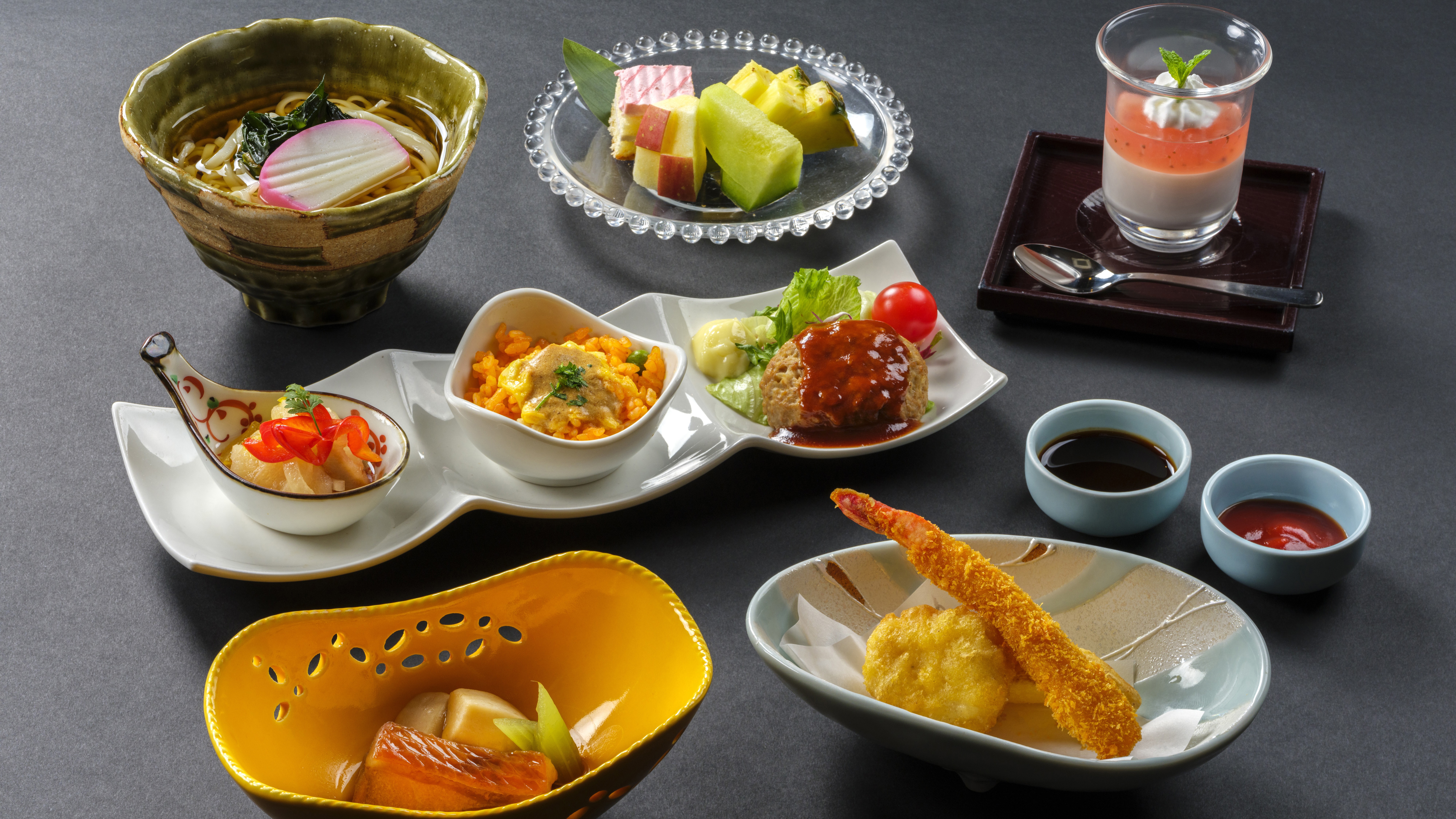 【お子様：夕食】お子様にも食べやすいボリューム。アレルギー等がある場合は要事前連絡。