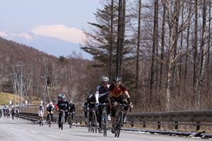【2025ツール・ド・八ヶ岳再開！】標高２１２１mまで駆け上がる自転車レース応援プラン再会（再開）