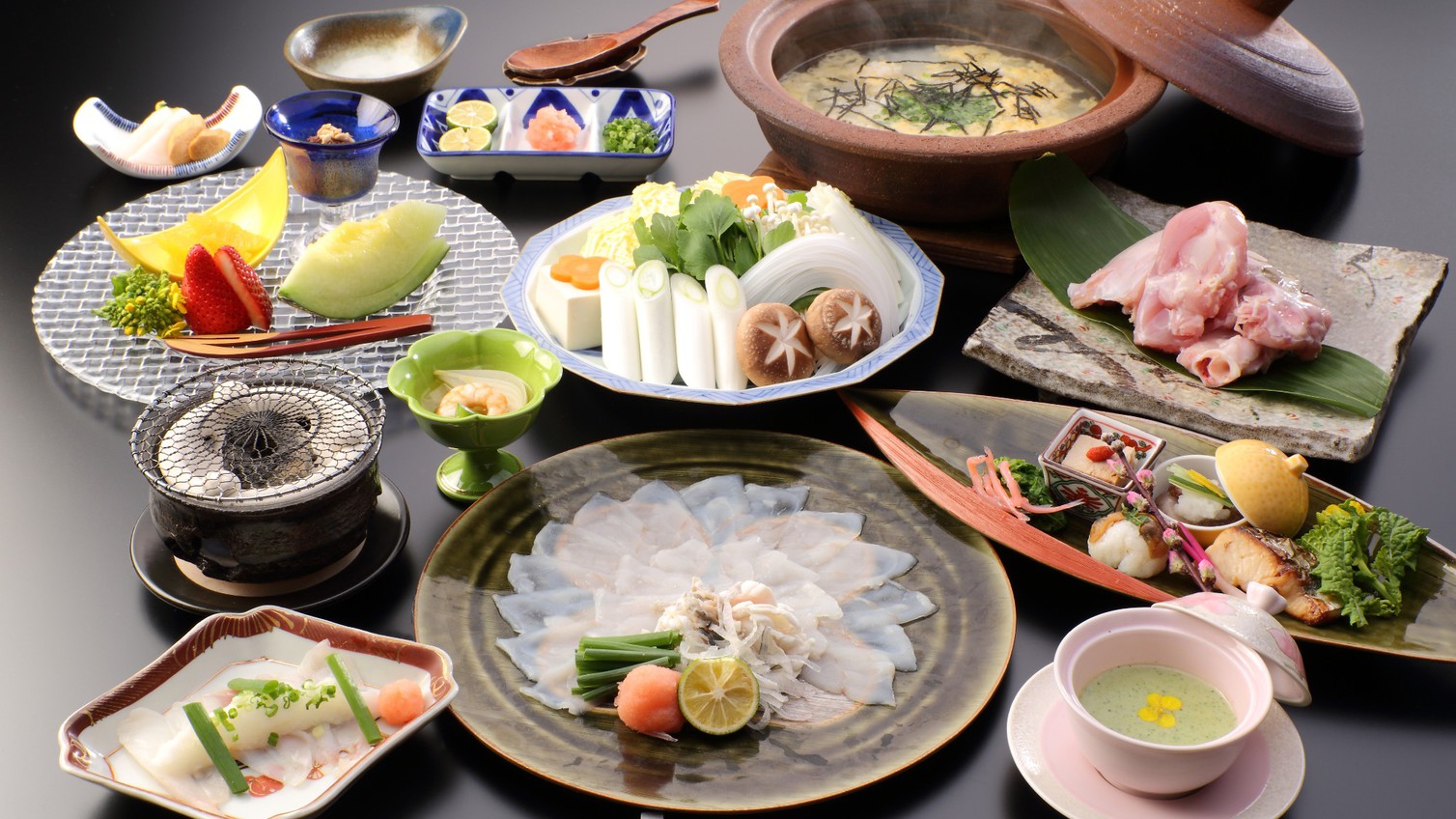 【ふぐスタンダード】漁獲量日本一だから堪能できる！贅沢な逸品揃い「天然とらふぐ料理コース」