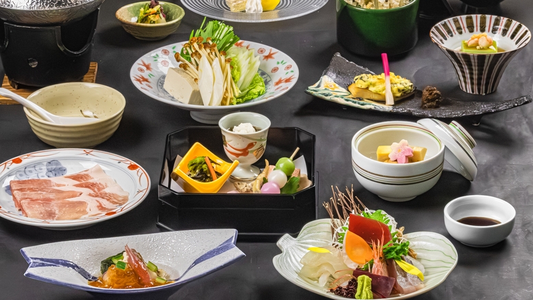 【25年3月献立リニューアル】◆人気の料理長おまかせ和食膳のご夕食◆湯河原・熱海・箱根の春旅を応援