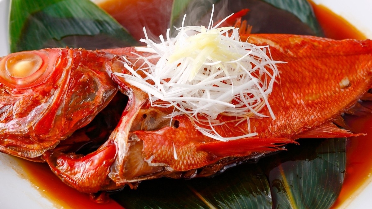 【極上】あの『金目鯛の煮つけ』を1人1尾付き！◆夕食特典＆クチコミ高評価の温泉を楽しむ贅沢なお出かけ