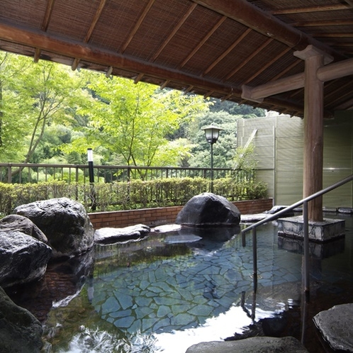 露天風呂「蛍の湯」