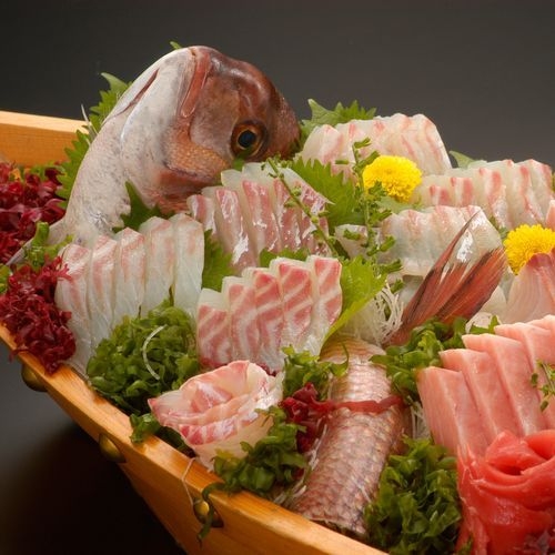 【当館人気】相模湾地魚の豪華舟盛り付き！記念日などに◎懐石料理と温泉を心ゆくまで楽しむプラン♪