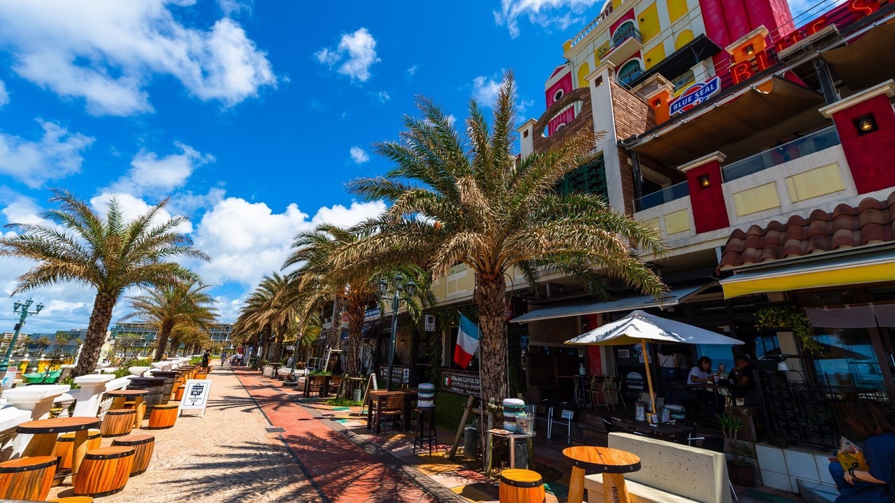 【連泊限定】アメリカンビレッジまで歩いて2分！異国感溢れる北谷ステイ（素泊まり）