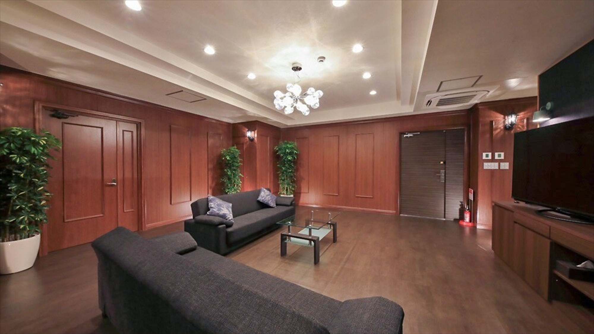 ロイヤルルーム