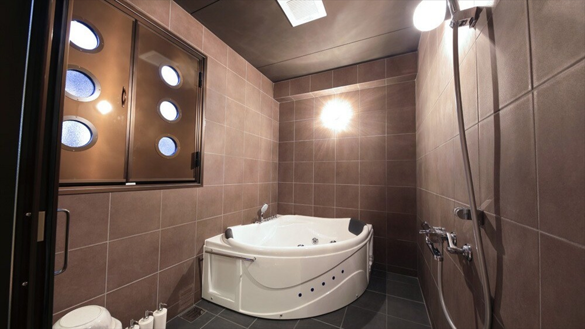 ロイヤルルーム