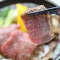 とろけるA5等級の飛騨牛朴葉味噌焼き