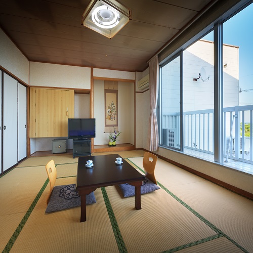 【訳アリ】【本館 2〜5名】バストイレ無＜山側＞（禁煙）