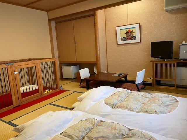 超大型犬対応サークル付きペットと泊まれる部屋(2人部屋)