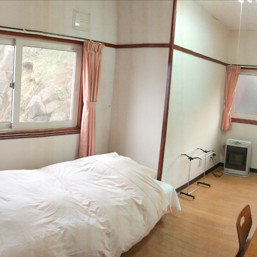 斜面側 1人部屋