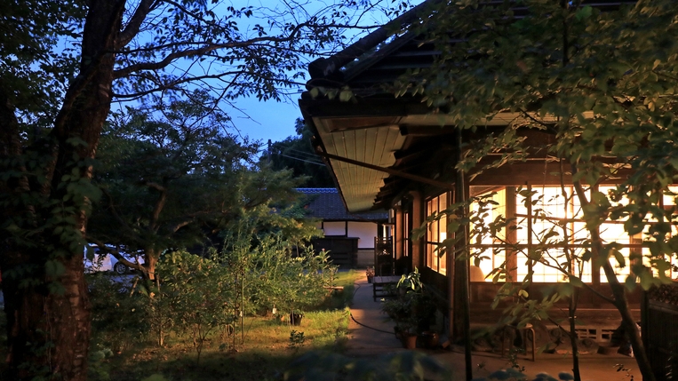 【期間限定★冬のお得旅】朝食付きプラン《1名様あたり2，000円引き》