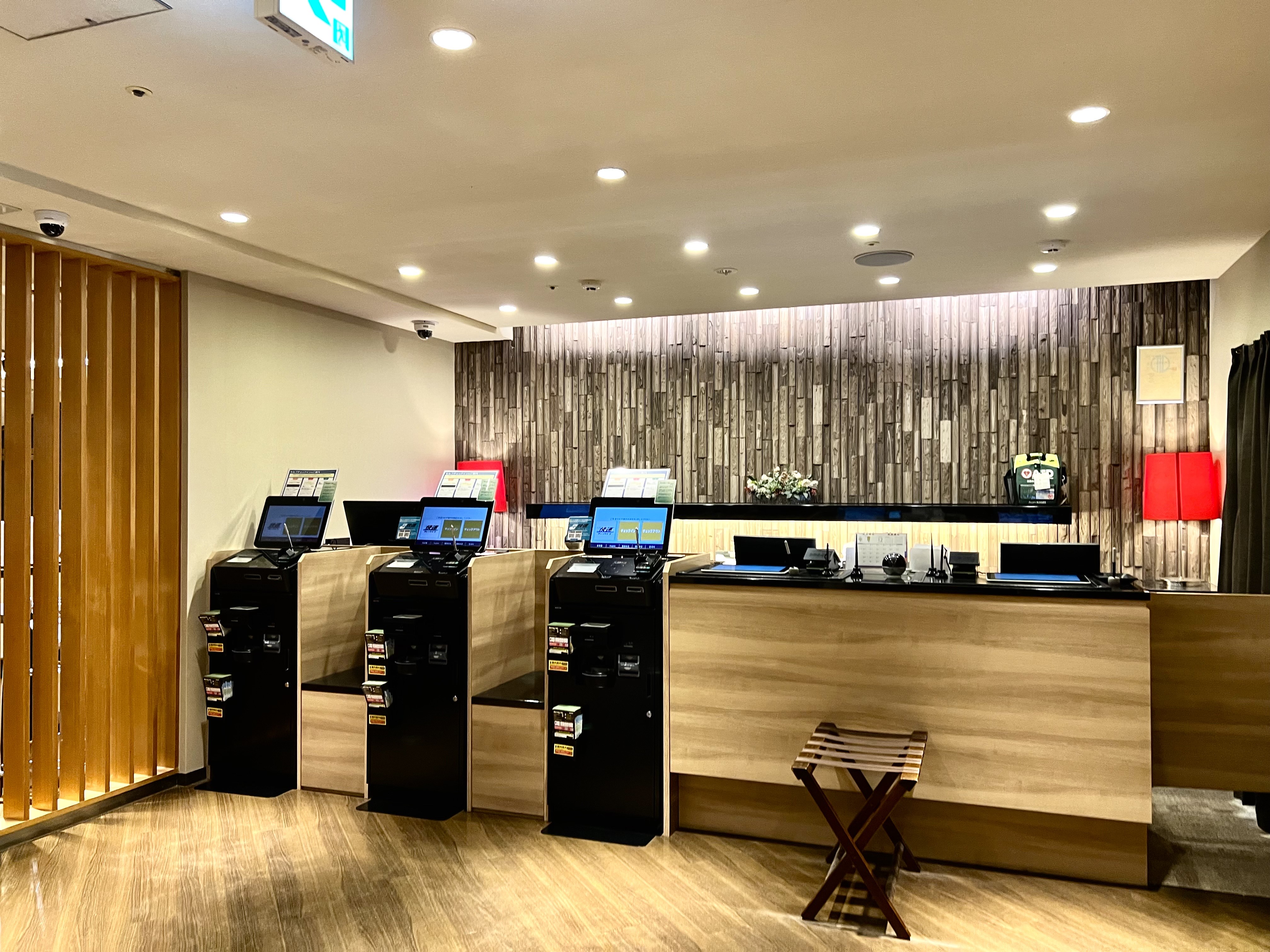 ◆3階フロントカウンター