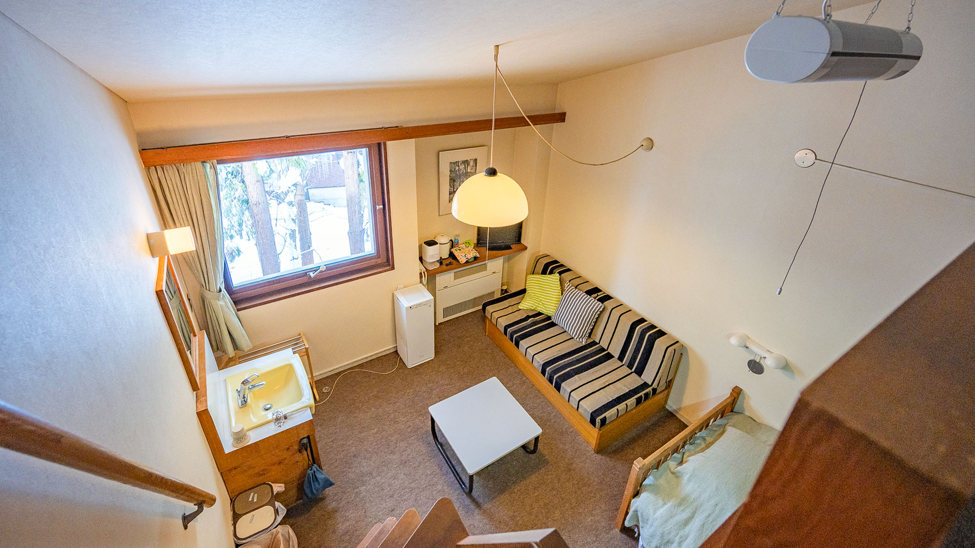 ・【ロフト付きファミリールーム】夏も快適！扇風機＆除湿器完備