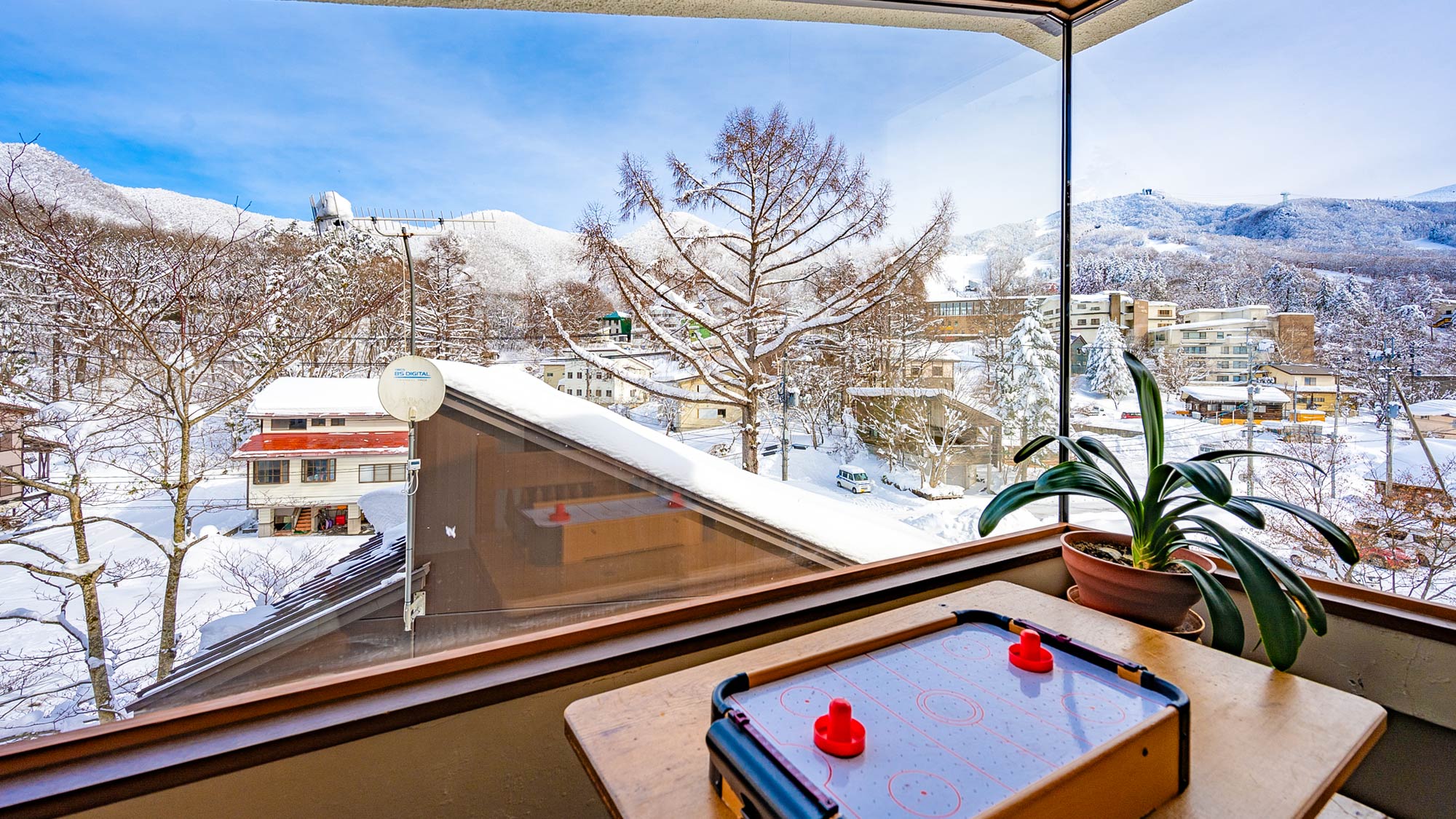 ・【インテリア】雪景色を眺めながら、ゲームを楽しもう