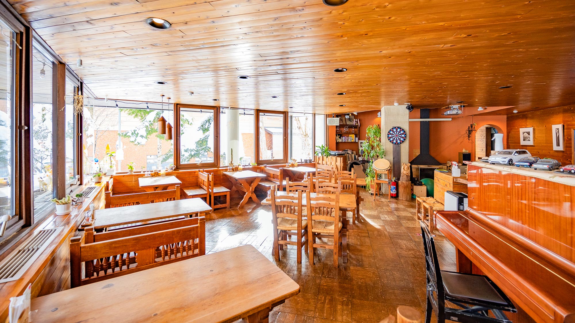 ・【レストラン】大人数でも安心！広々空間で思い出作り