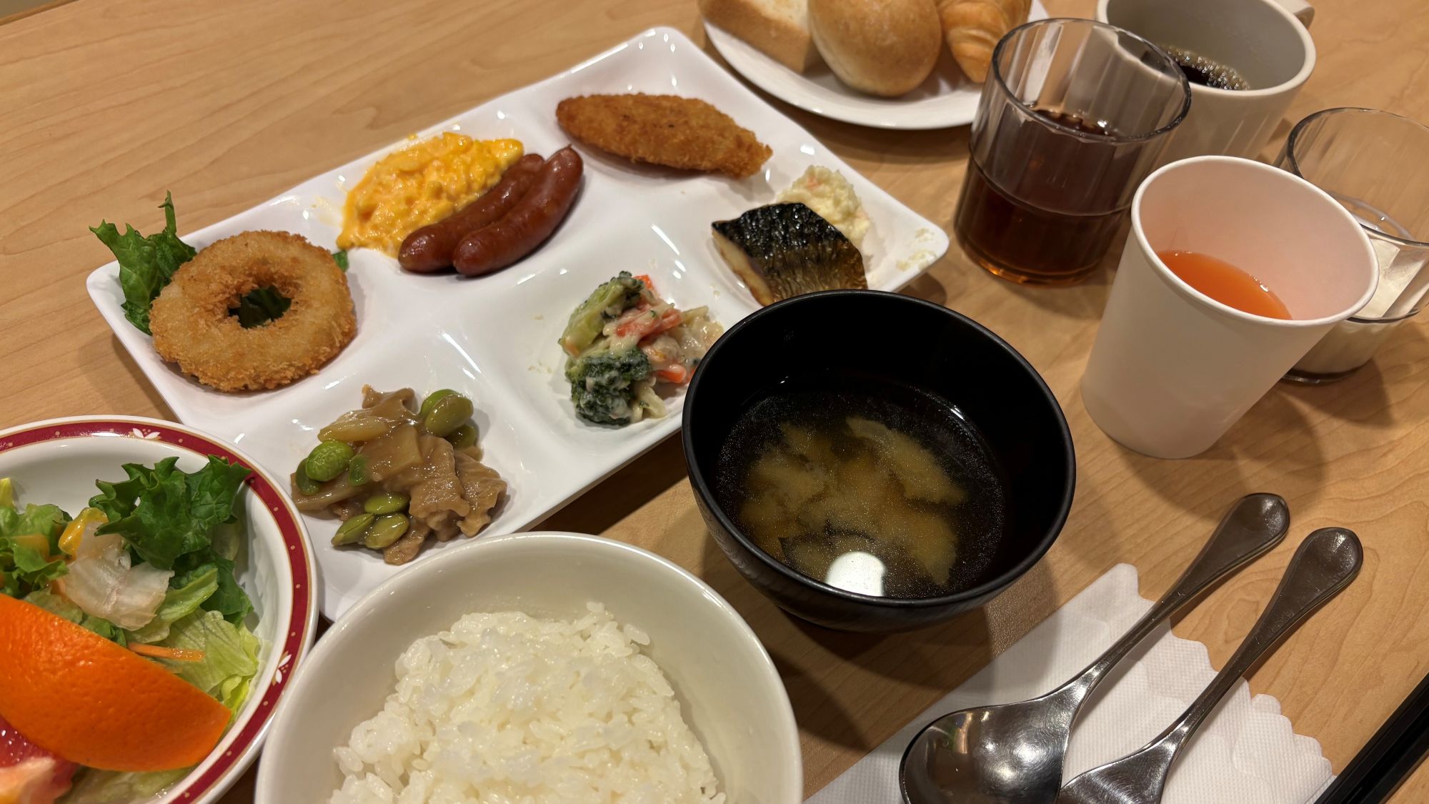 朝食の一例