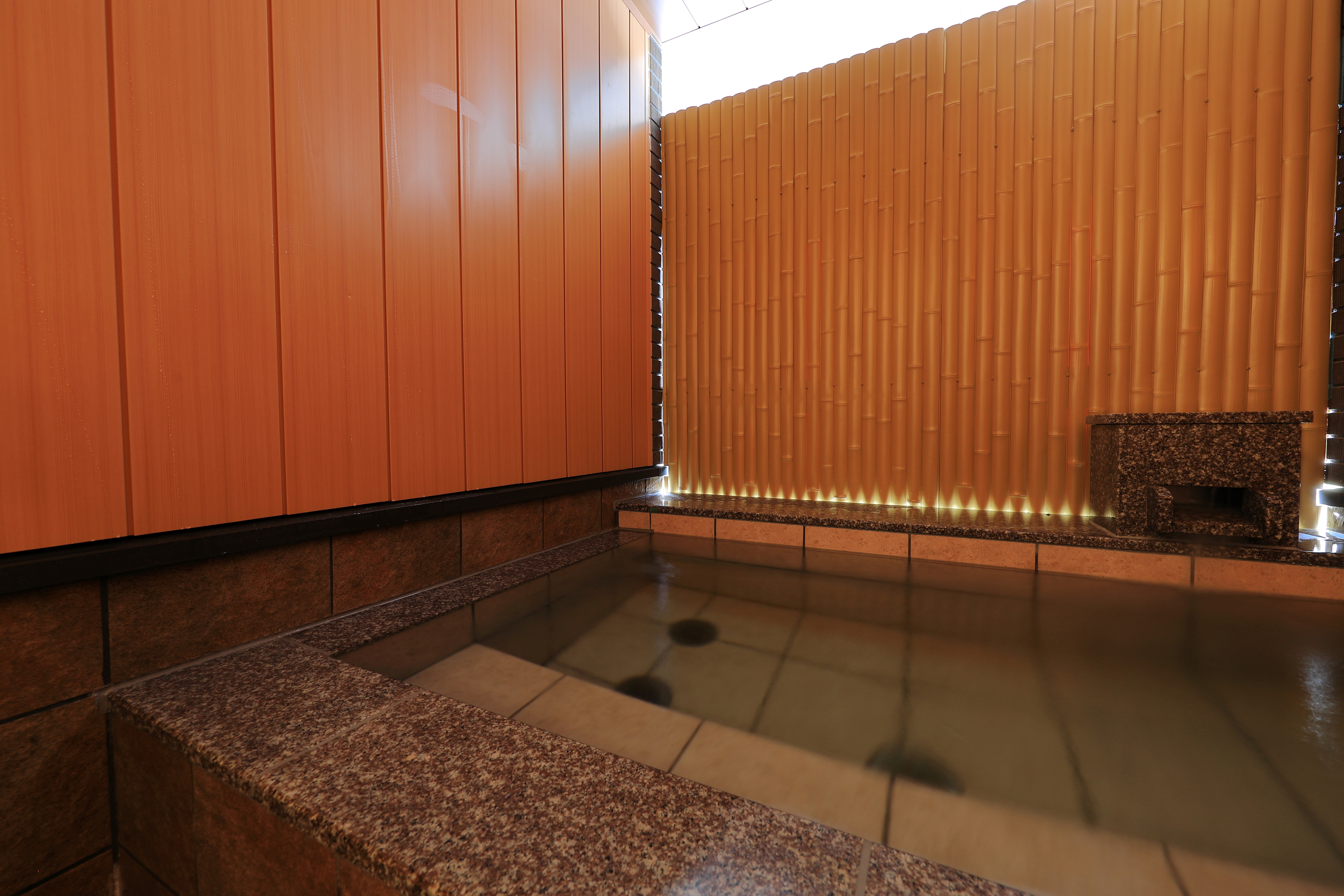 露天風呂「桃花」