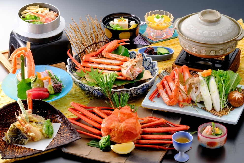 【会場食】【紅ずわいカニづくし会席】蟹取県の魅力！！カニコースを満喫できる会席プラン