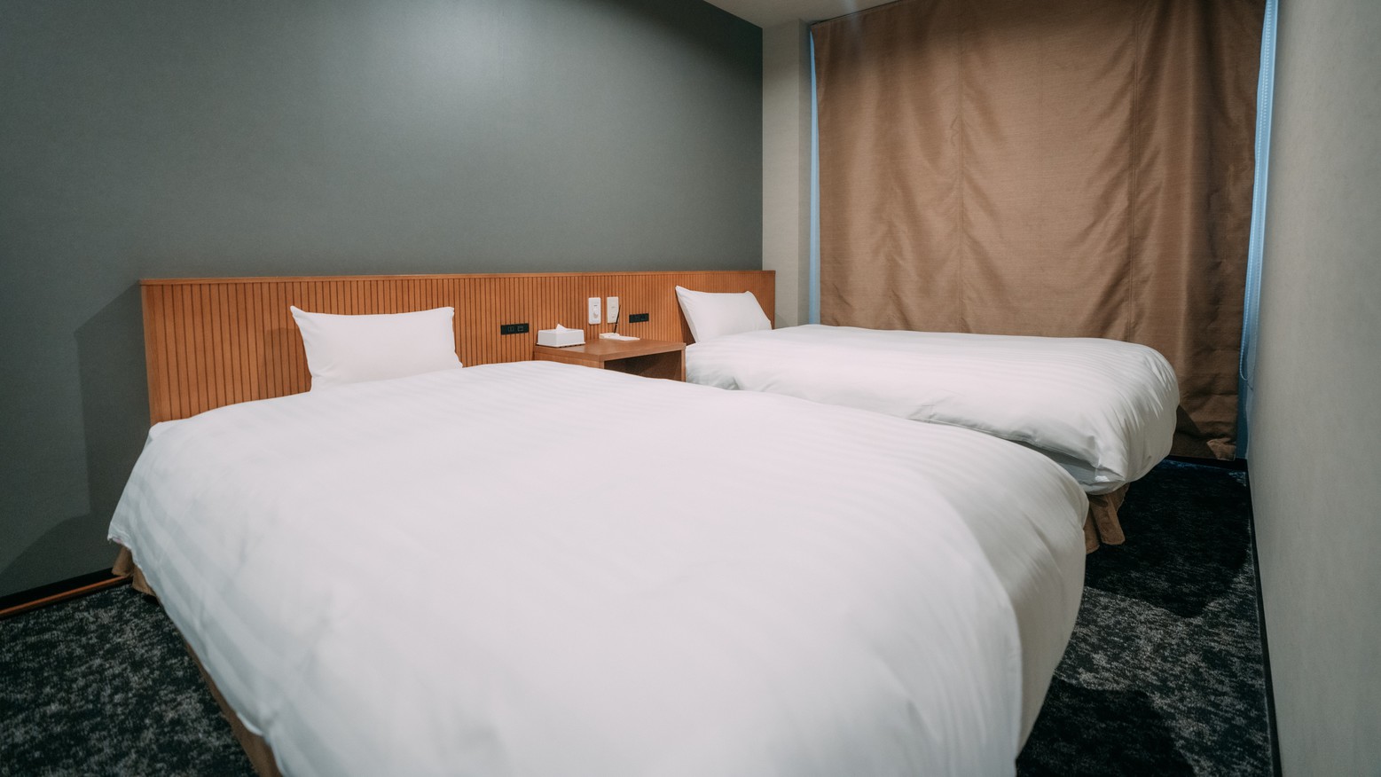 【禁煙】低層階ツインルーム（ユニバーサルツイン）24平米/120㎝幅ベッド×2台/定員1～2名