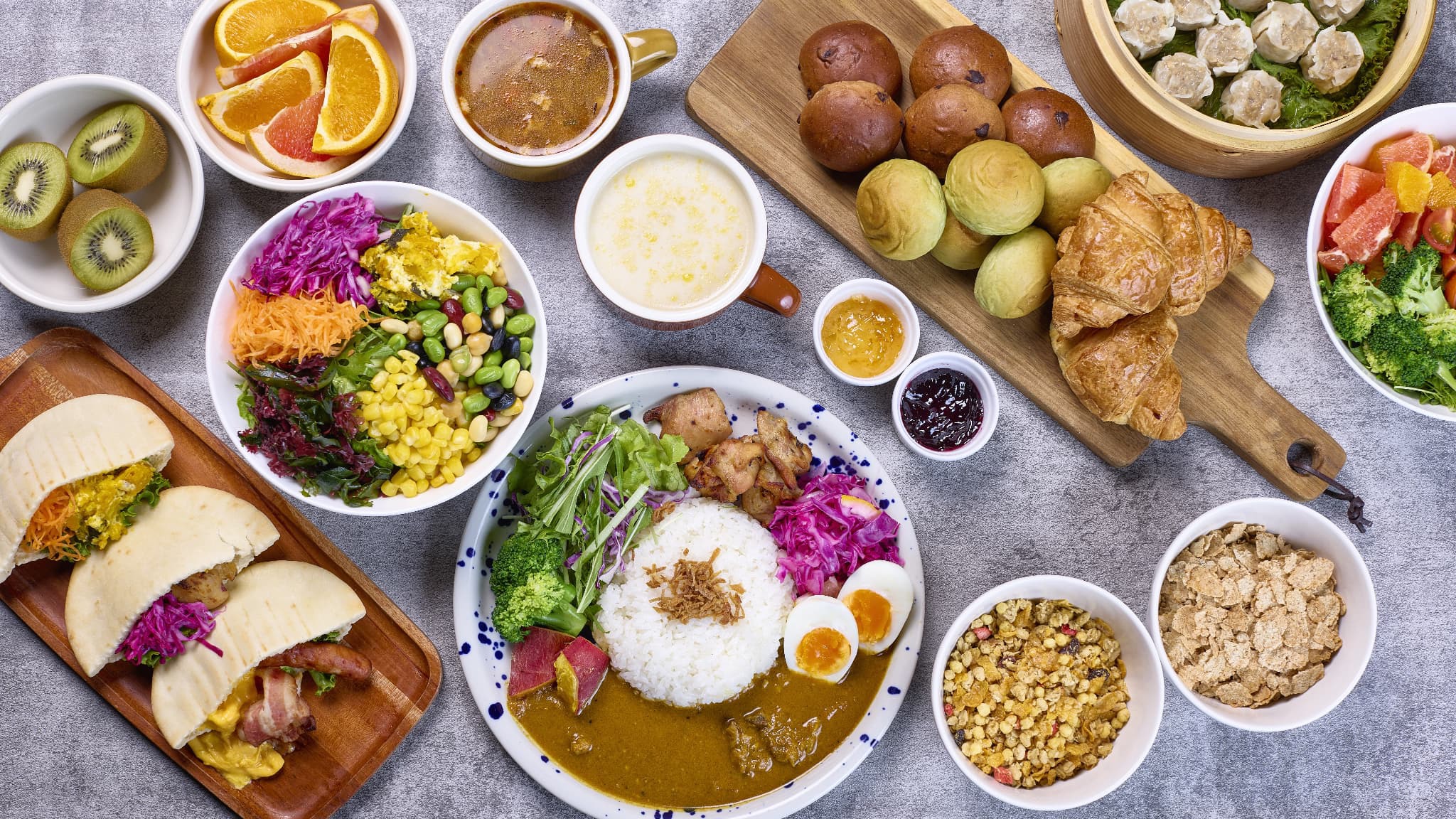 朝食ビュッフェ　6:00〜10:00（LO9:30）