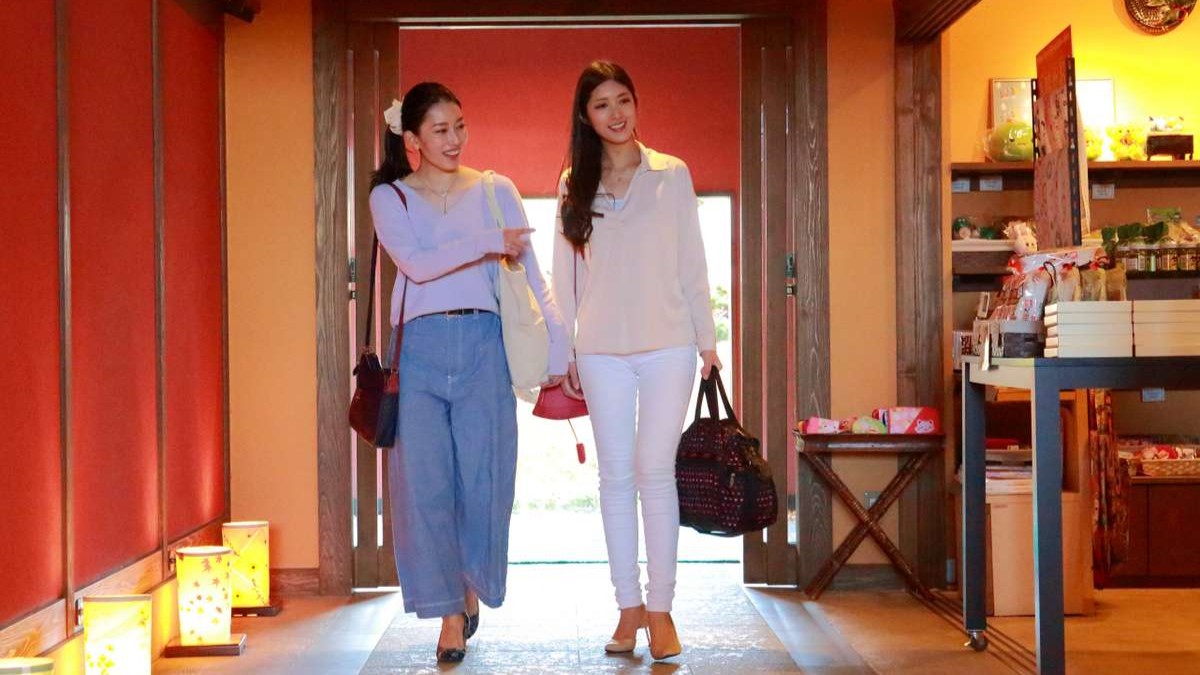 チェックイン前のお荷物お預かりも可能です♪