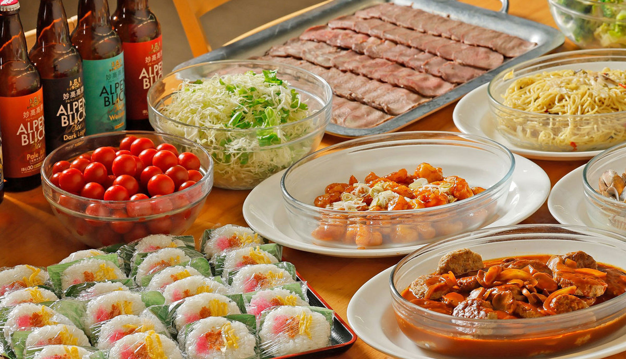 【夕食イメージ】新潟の郷土料理とオリジナル地ビール、この地ならではの味をご堪能ください。